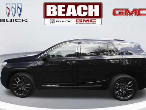 Used 2024 GMC Terrain Denali w/ Black Diamond Edition image 6