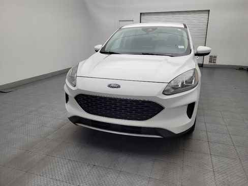 Used 2020 Ford Escape SE FWD image 15