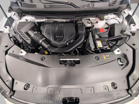 Used 2026 Buick Enclave Sport Touring AWD/4WD image 8