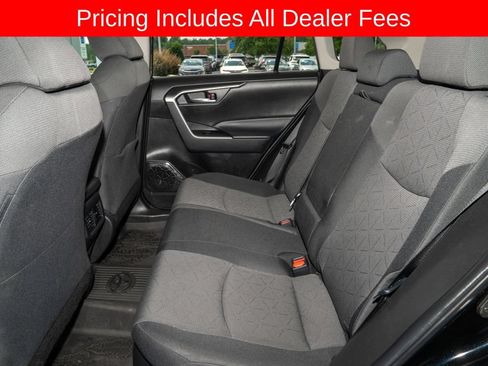 Used 2024 Toyota RAV4 AWD Hybrid image 8