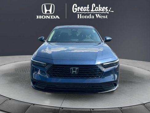 Used 2023 Honda Accord EX image 8