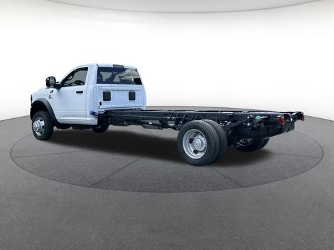 New 2026 RAM 5500 Tradesman AWD/4WD image 3