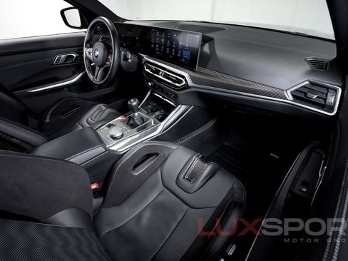 Used 2023 BMW M3 w/ M Carbon Exterior Package RWD image 76