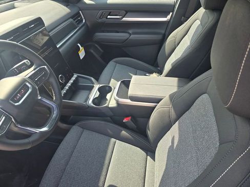 New 2026 GMC Terrain Elevation image 18