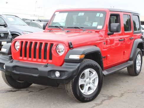 Used 2022 Jeep Wrangler Unlimited Sport AWD/4WD image 9