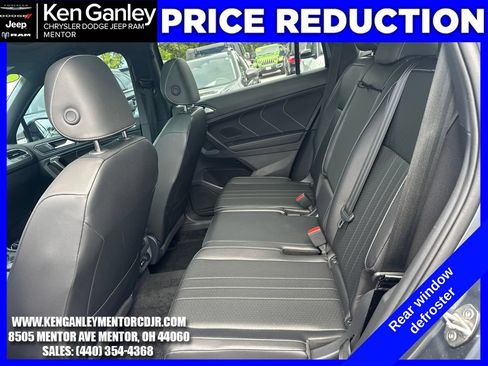 Used 2024 Volkswagen Tiguan SE R-Line AWD/4WD image 23