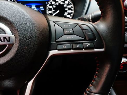 Certified 2022 Nissan Altima 2.0 SR FWD image 25