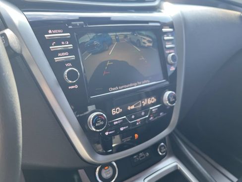 Used 2023 Nissan Murano SV w/ SV Midnight Edition Package AWD/4WD image 17
