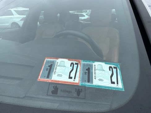 Used 2020 Volvo S60 T6 Inscription image 29