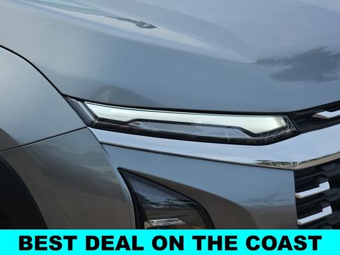 New 2026 Chevrolet Equinox LT w/ Convenience Package II FWD image 28
