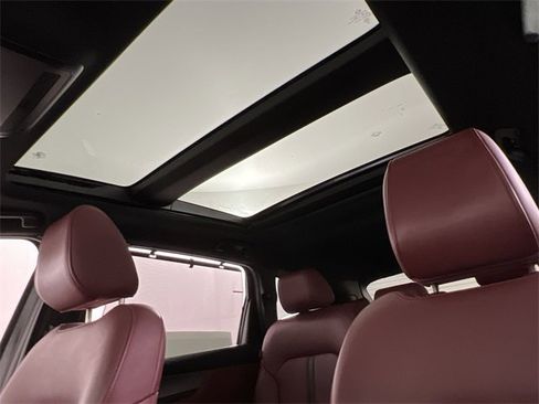 Certified 2025 MAZDA CX-70 Plug-In Hybrid w/ Premium Plus image 15