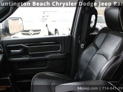 Used 2022 RAM 2500 Laramie image 32