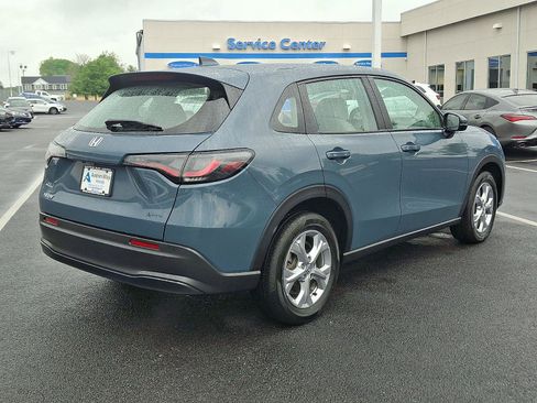 Certified 2024 Honda HR-V LX image 6