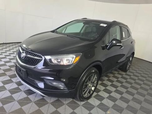 Used 2019 Buick Encore Sport Touring AWD/4WD image 2