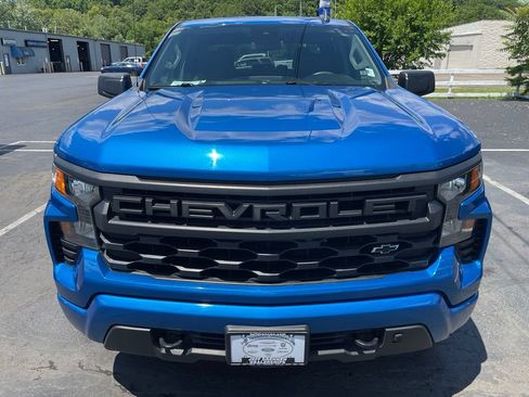 Used 2023 Chevrolet Silverado 1500 Custom w/ LPO, Dark Essentials Package AWD/4WD image 5