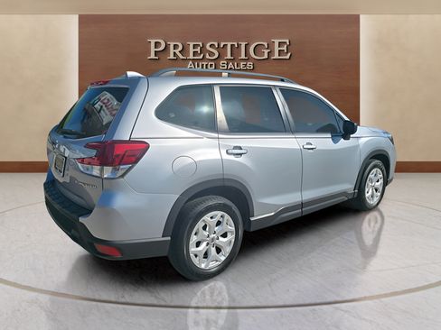 Used 2020 Subaru Forester w/ Alloy Wheel Package AWD/4WD image 9