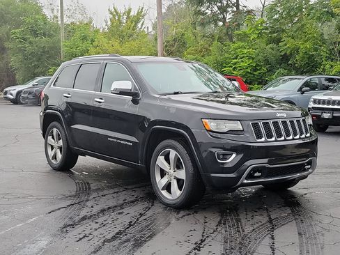 Used 2014 Jeep Grand Cherokee Overland AWD/4WD image 2