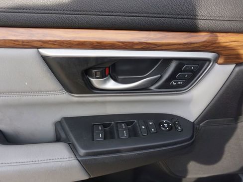 Used 2020 Honda CR-V EX-L image 4