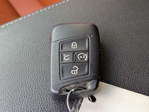 Used 2021 Volkswagen Tiguan SEL Premium R-Line AWD/4WD image 47