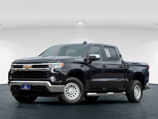 Used 2023 Chevrolet Silverado 1500 LT w/ Protection Package AWD/4WD image 2