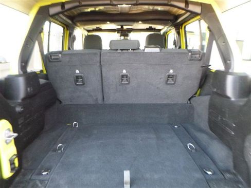 Used 2024 Jeep Wrangler Unlimited Rubicon 4xe AWD/4WD image 18