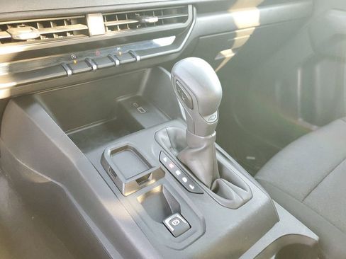 Used 2024 Chevrolet Colorado W/T image 24