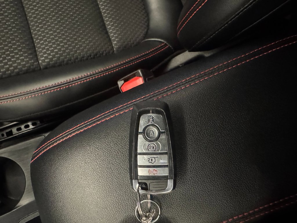 Used 2023 Ford Escape ST-Line w/ Tech Pack #1 AWD/4WD image 17