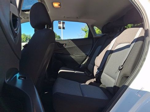 Used 2021 Hyundai Kona SEL Plus FWD image 10