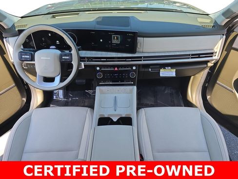 Used 2025 Hyundai Santa Fe Calligraphy image 9