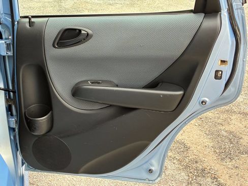 Used 2008 Honda Fit Sport image 23