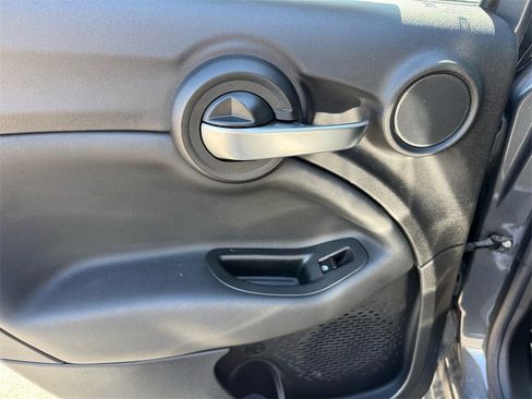 Used 2023 FIAT 500X Pop w/ Comfort Group image 19
