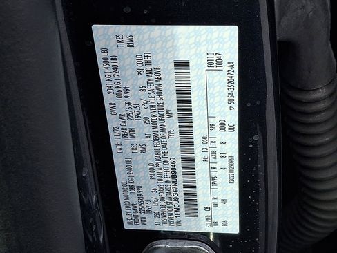 Certified 2022 Ford Escape SE w/ SE Sport Appearance Package image 27