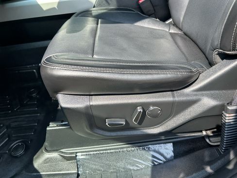 Used 2017 Ford F150 Lariat AWD/4WD image 11