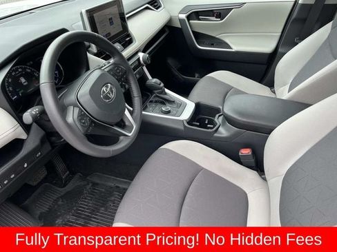Used 2025 Toyota RAV4 XLE w/ Convenience Package AWD/4WD image 26