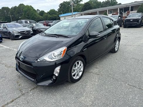 Used 2015 Toyota Prius C Four FWD image 1