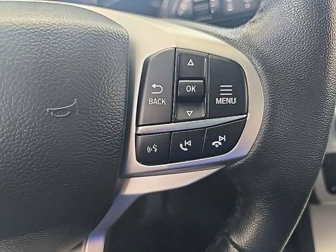 Used 2023 Ford Explorer XLT w/ Equipment Group 202A AWD/4WD image 19
