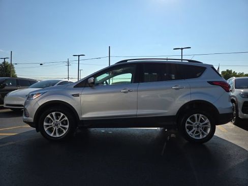 Used 2019 Ford Escape SEL FWD image 4