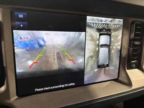 Used 2024 Ford Bronco Outer Banks image 18