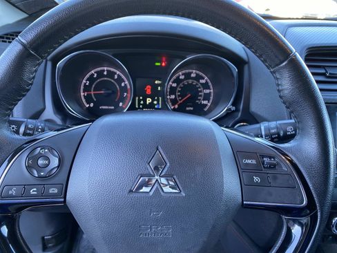 Used 2018 Mitsubishi Outlander Sport SE image 14