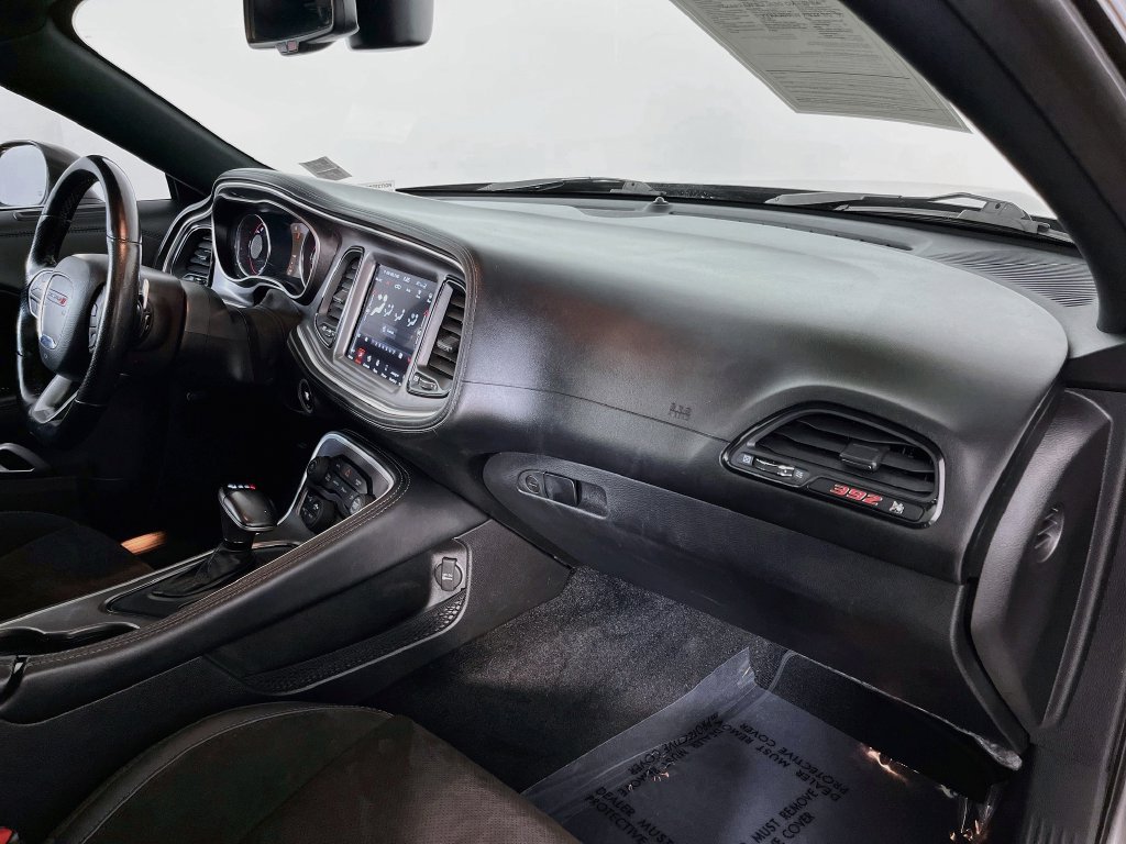 Used 2022 Dodge Challenger R/T Scat Pack RWD image 35
