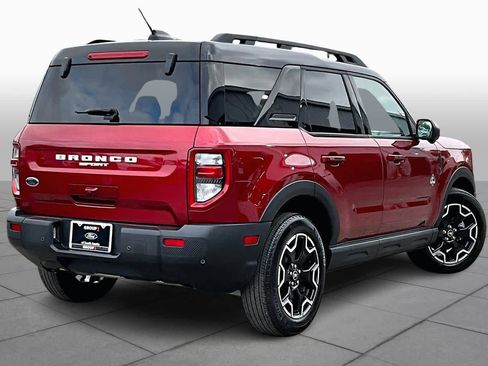 Used 2025 Ford Bronco Sport Outer Banks w/ Outer Banks Tech Package+ image 13