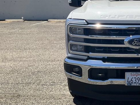 Used 2025 Ford F250 King Ranch w/ Chrome Package AWD/4WD image 61
