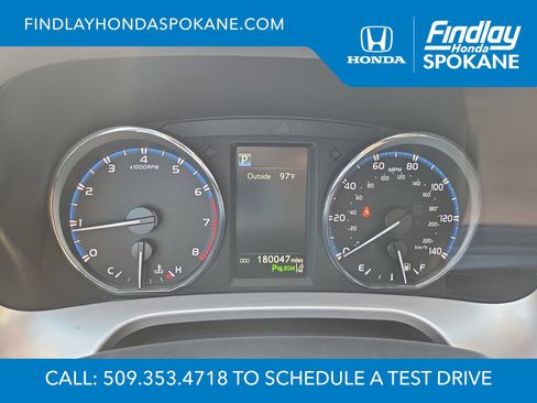 Used 2017 Toyota RAV4 Limited AWD/4WD image 20