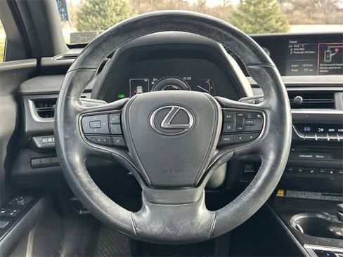 Used 2020 Lexus UX 250h w/ Premium Package image 8