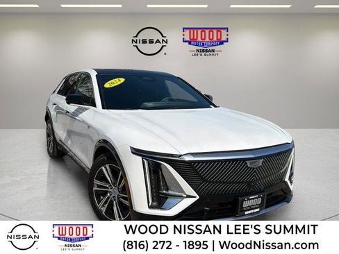 Used 2024 Cadillac Lyriq Luxury AWD/4WD image 1