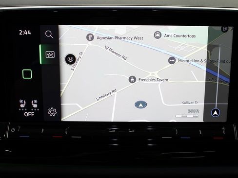 Used 2024 Volkswagen Atlas Cross Sport SEL Premium R-Line image 15