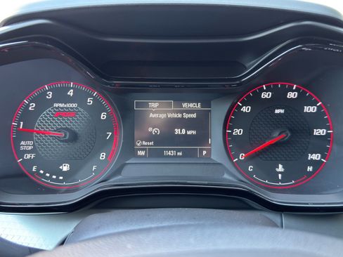 Used 2025 Chevrolet Trax RS w/ Driver Confidence Package FWD image 17