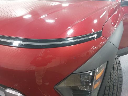 Certified 2025 Hyundai Kona SEL AWD/4WD image 30