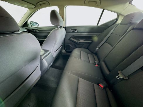 Used 2019 Nissan Altima 2.5 S FWD image 24