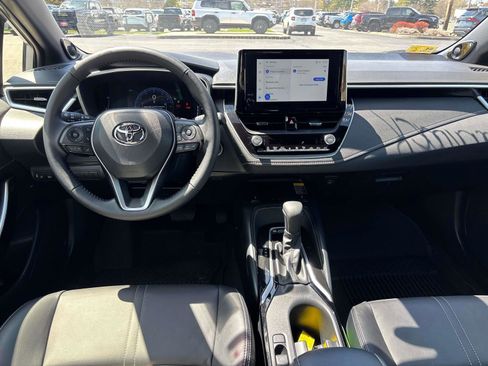 Used 2026 Toyota Corolla XSE FWD image 10